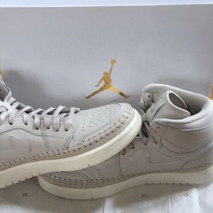 Jordan 1 Sneakers